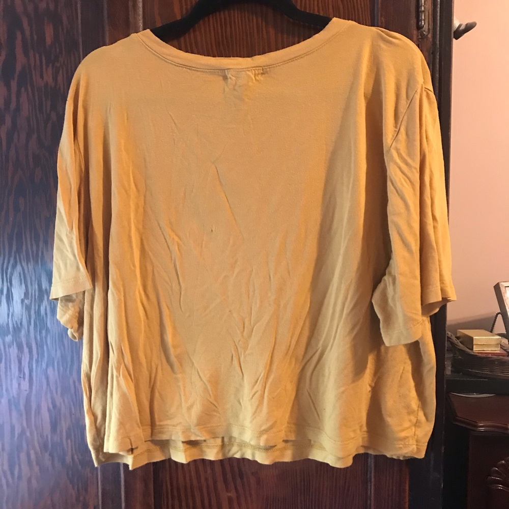 Yellow crop top - Picture 2 of 2